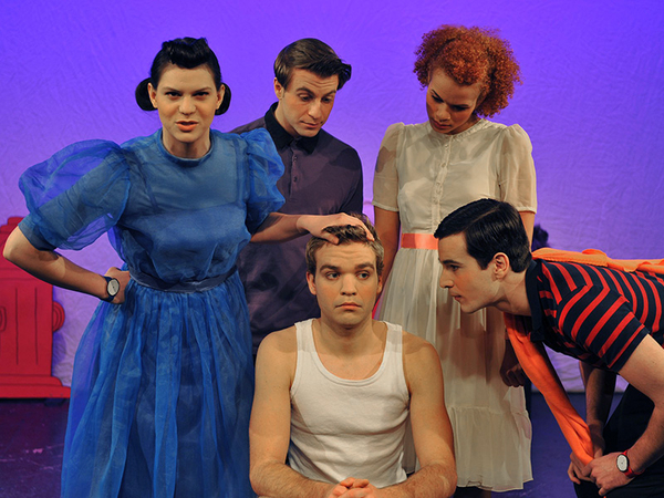 Kathrin Hanak / DU BIST IN ORDNUNG, CHARLIE BROWN, "Lucy" (mit Denis M. Rudisch, Jannik Harneit, Charlotte Irene Thompson und Gero Wendorff) / Akademiestudio München